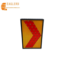 Solar arrow led warning light traffic sign